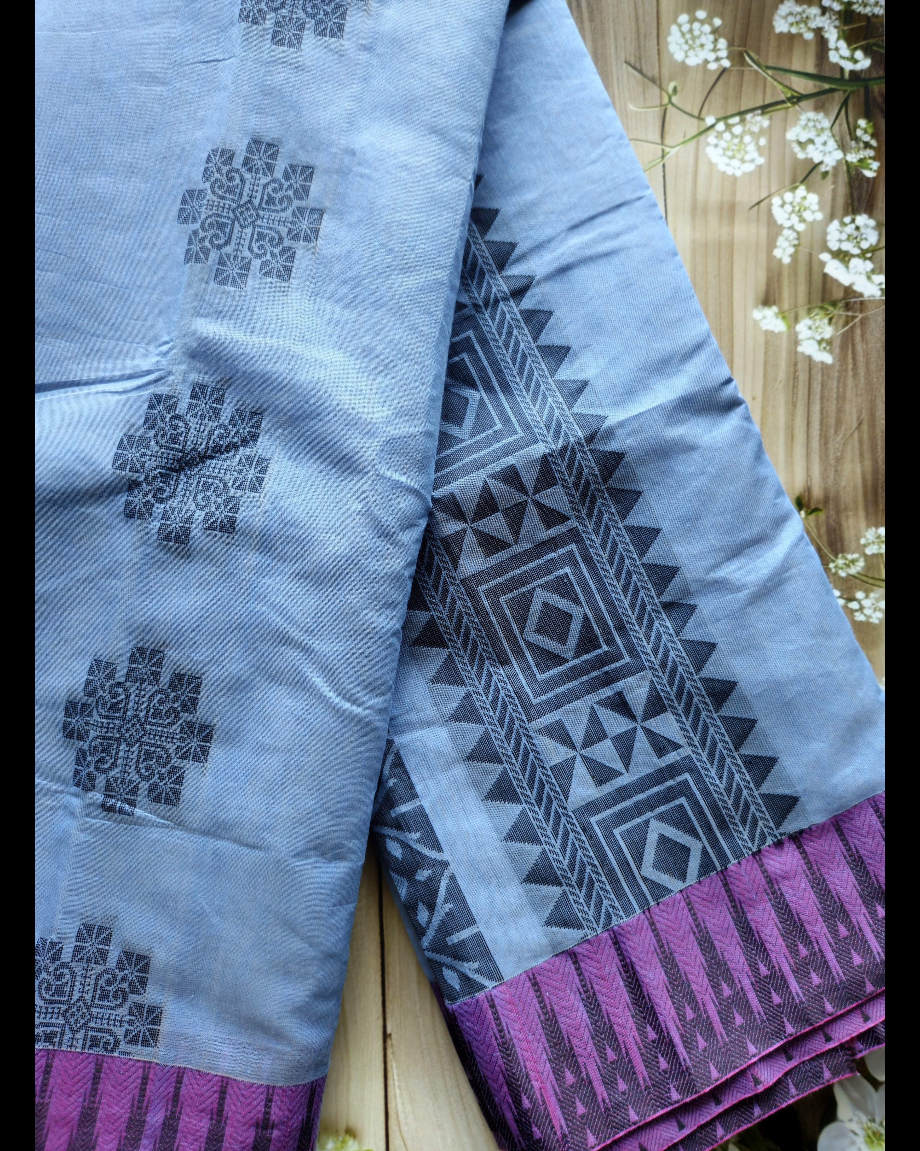 Ash blue- Handwoven Jute Cotton saree - ATB - All things Beautiful ✨️ 
