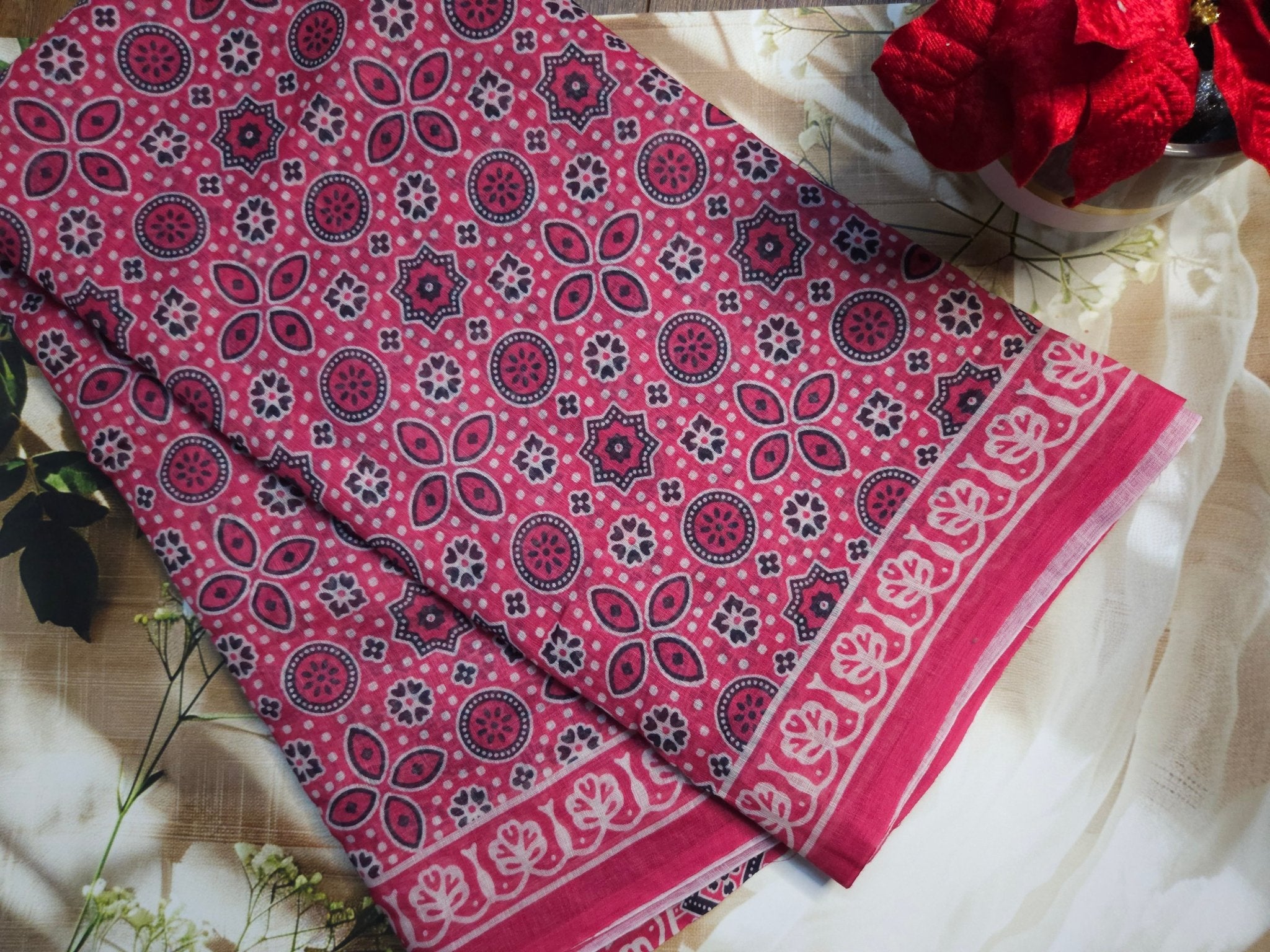 Linen Sarees - All things Beautiful ✨️  #