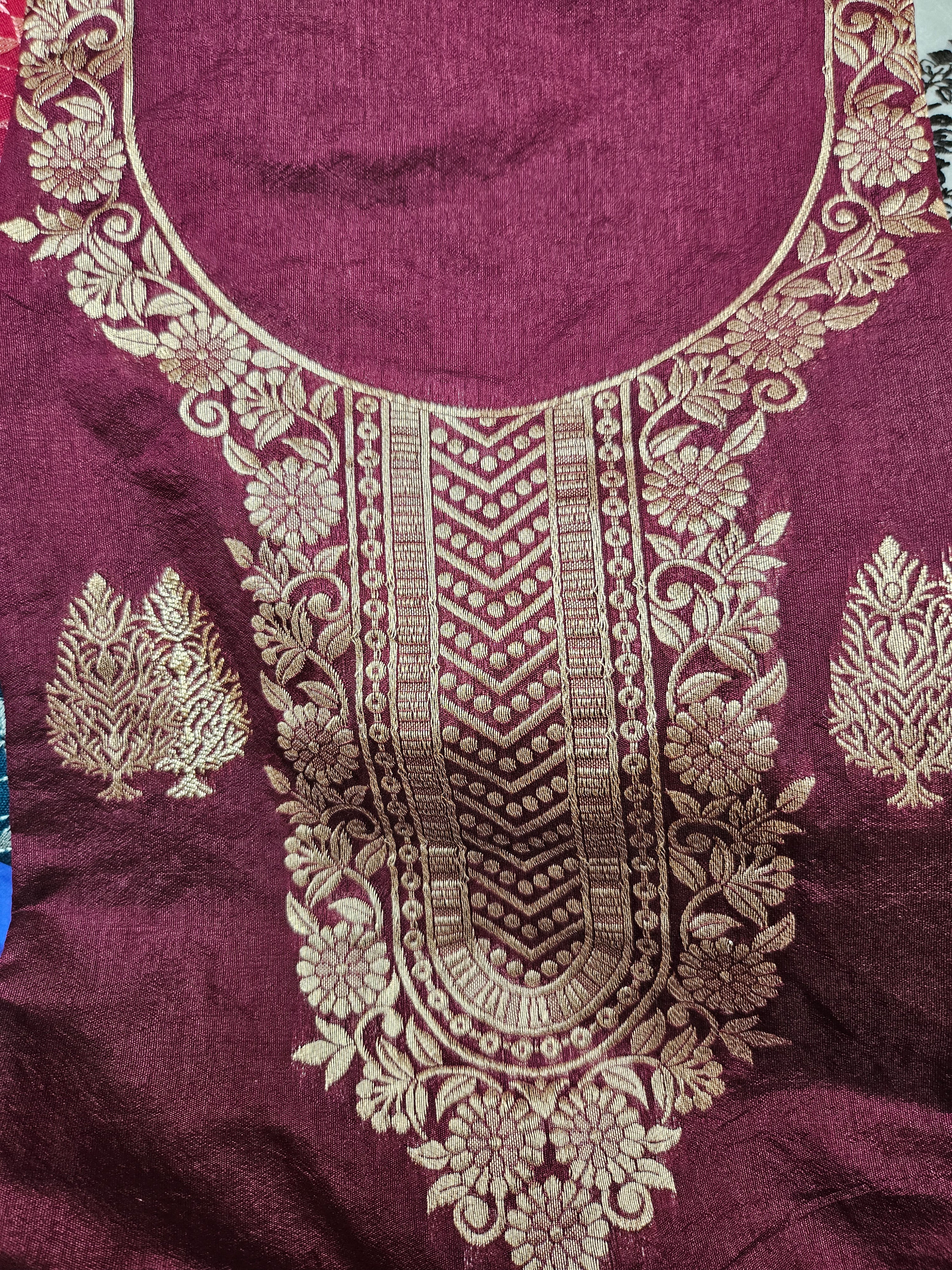 Banarasi Unstitched material - dual shade weaving - ATB ✨️