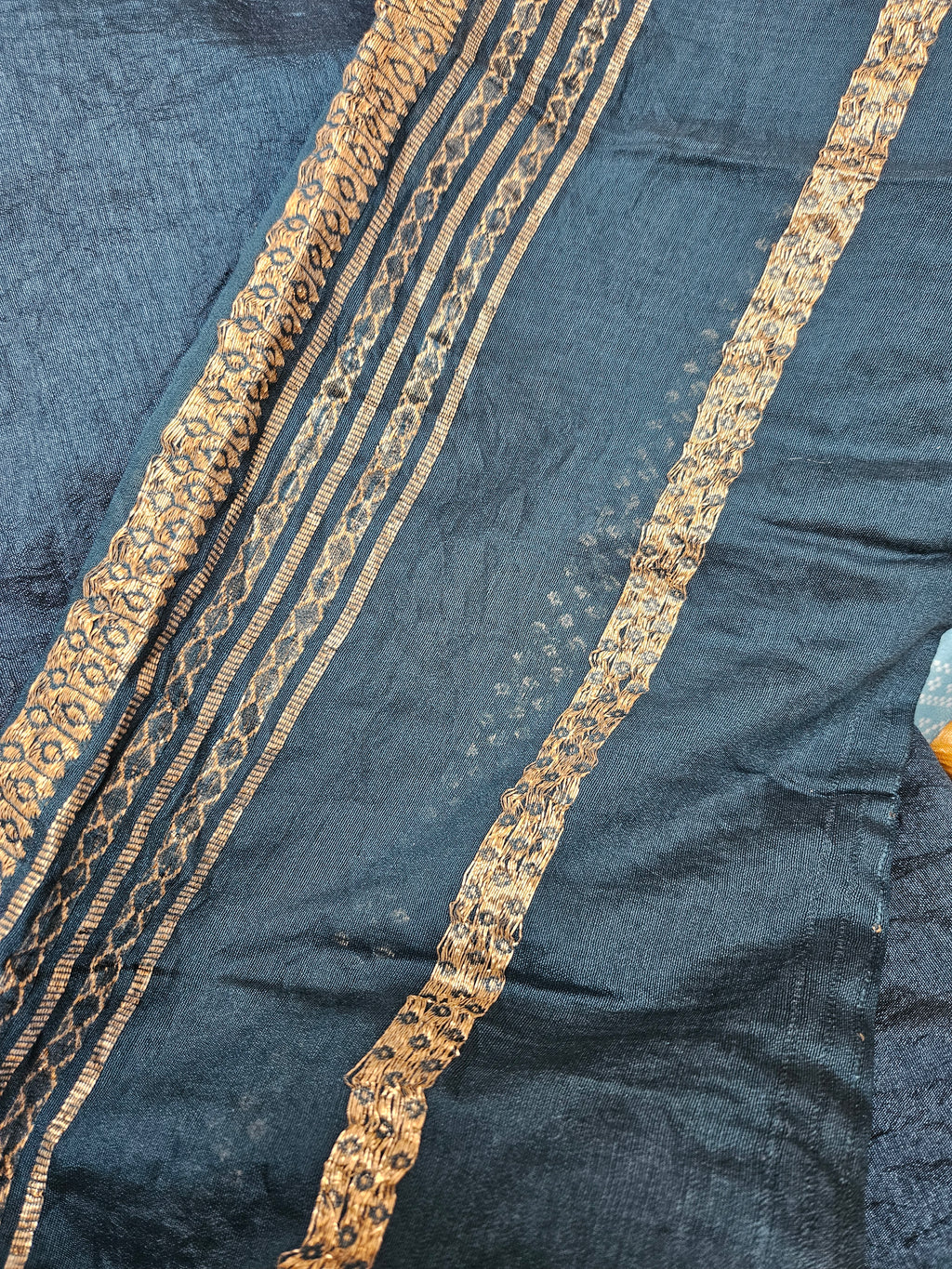 Banarasi Unstitched material - dual shade weaving - ATB ✨️