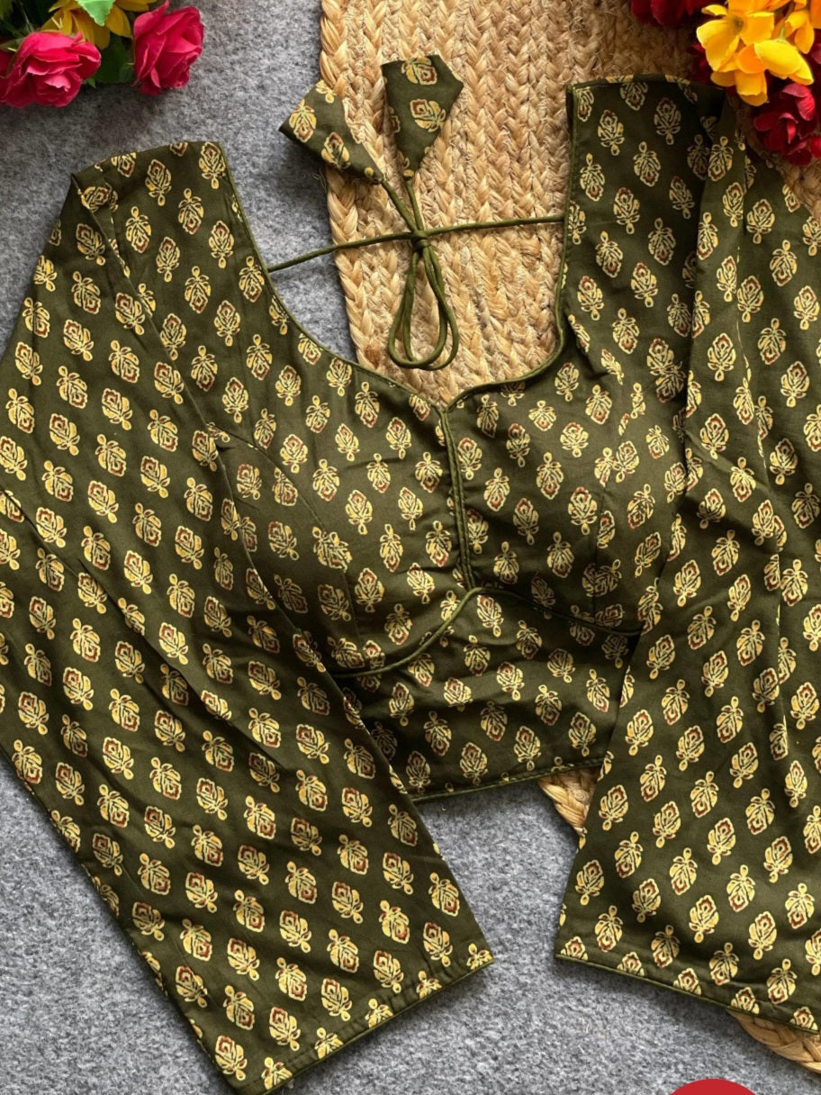 Readymade blouse - Ajrakh print