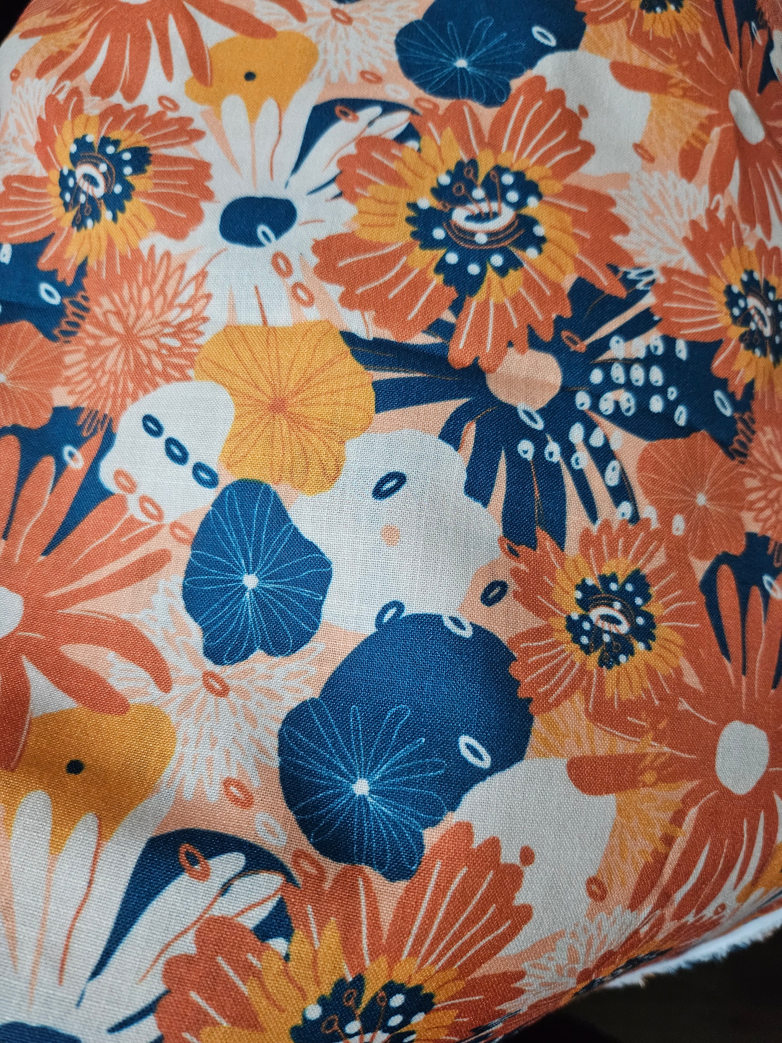 Floral printed - Unstitched Fabric - ATB ✨️